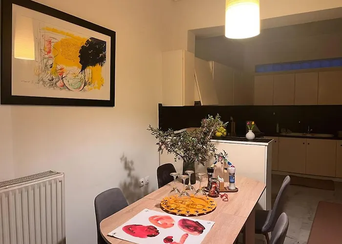 Enteka - 3 Bedroom In The Centre Of Appartement *